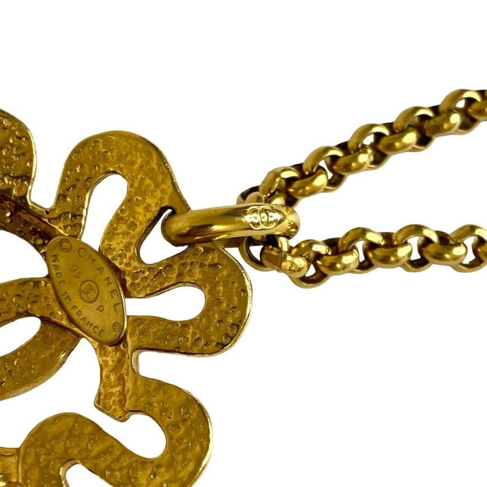 Chanel Coco Mark Necklace - Picture 5 of 8